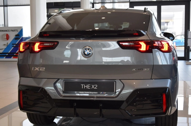 BMW iX2 cena 320900 przebieg: 5, rok produkcji 2024 z Kutno małe 704
